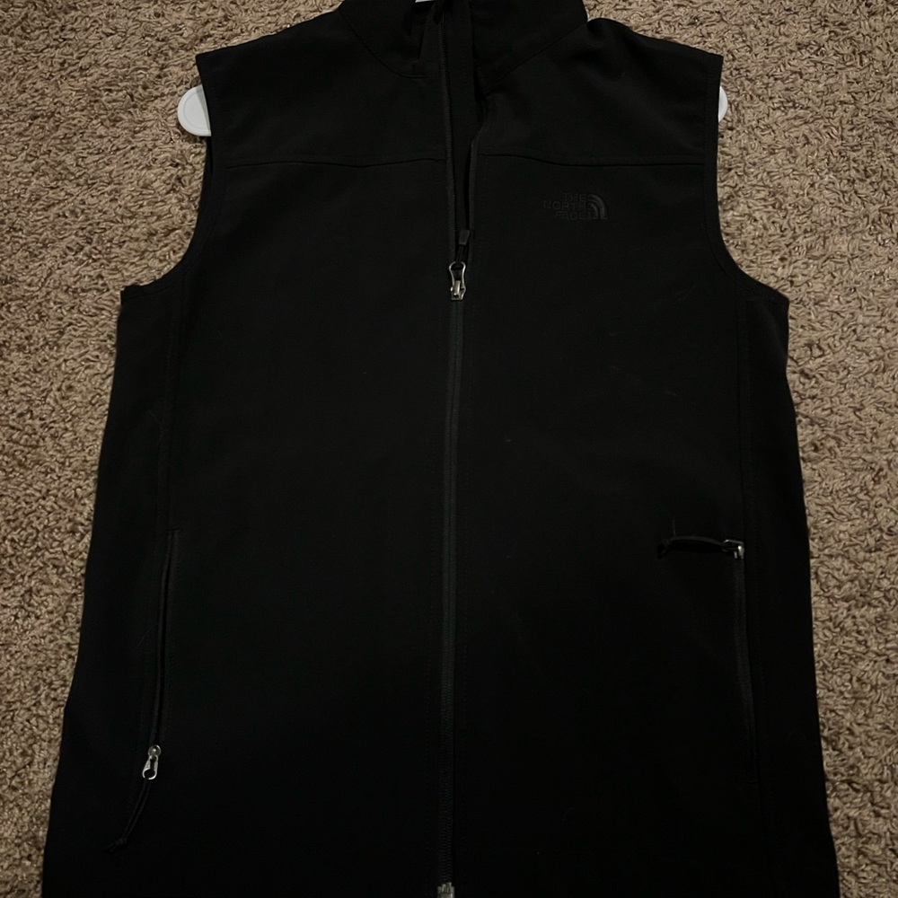 Mens north face vest